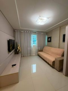 APARTAMENTO MOBILIADO COM 03 SUÍTES À VENDA NA MEIA PRAIA