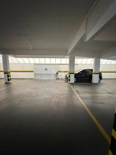 APARTAMENTO MOBILIADO COM 03 SUÍTES À VENDA NA MEIA PRAIA