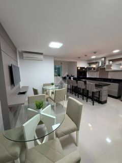 APARTAMENTO MOBILIADO COM 03 SUÍTES À VENDA NA MEIA PRAIA
