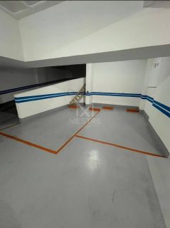 APARTAMENTO COM 03 SUÍTES À VENDA NA MEIA PRAIA