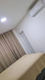 APARTAMENTO COM 03 SUÍTES À VENDA NA MEIA PRAIA