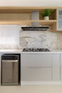 APARTAMENTO NOVO FRENTE MAR ANDAR ALTO PARA VENDA EM ITAPEMA