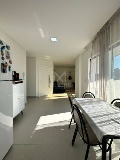 APARTAMENTO PRONTO COM ÓTIMA LOCALIZAÇÃO PARA VENDA EM BALNEÁRIO PEREQUÊ