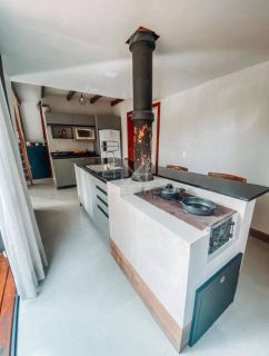03 CABANAS EM TERRENO COM ÁREA TOTAL DE 24.000M² PARA VENDA