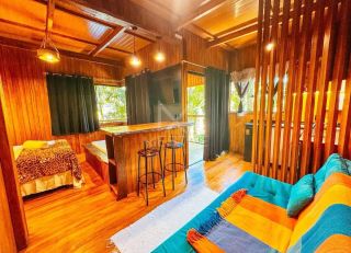 03 CABANAS EM TERRENO COM ÁREA TOTAL DE 24.000M² PARA VENDA