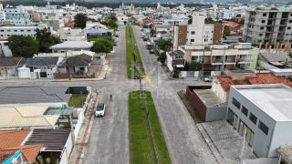 PRÉDIO COMERCIAL COM EXCELENTE LOCALIZAÇÃO PARA VENDA EM TIJUCAS