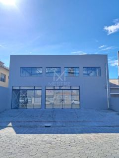 PRÉDIO COMERCIAL COM EXCELENTE LOCALIZAÇÃO PARA VENDA EM TIJUCAS