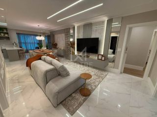 APARTAMENTO ALTO PADRÃO FINAMENTE MOBILIADO COM 04 SUÍTES E PISICINA PRIVATIVA À VENDA NO CANTO DA PRAIA EM ITAPEMA