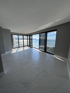 APARTAMENTO FRENTE MAR COM SUÍTE MASTER EM PEREQUE PORTO BELO