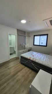APARTAMENTO ALTO PADRÃO COM 04 SUÍTES PARA LOCAÇÃO NA MEIA PRAIA