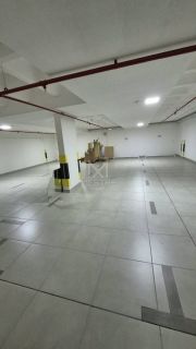 APARTAMENTO ALTO PADRÃO COM 04 SUÍTES PARA LOCAÇÃO NA MEIA PRAIA