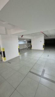 APARTAMENTO ALTO PADRÃO COM 04 SUÍTES PARA LOCAÇÃO NA MEIA PRAIA