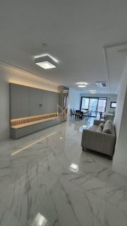 APARTAMENTO ALTO PADRÃO COM 04 SUÍTES PARA LOCAÇÃO NA MEIA PRAIA