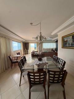 DUPLEX FRENTE MAR MOBILIADO À VENDA EM PEREQUÊ PORTO BELO