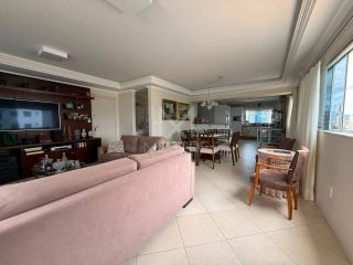 DUPLEX FRENTE MAR MOBILIADO À VENDA EM PEREQUÊ PORTO BELO