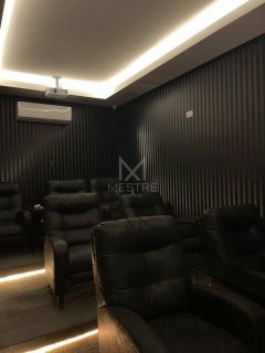 APARTAMENTO 4 SUÍTES MOBILIADO QUADRA MAR À VENDA EM MEIA PRAIA