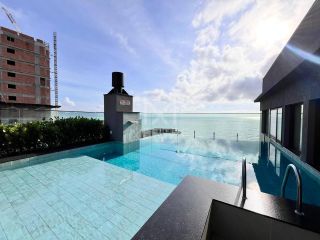 APARTAMENTO COM 03 SUÍTES E VISTA MAR À VENDA NO PEREQUÊ