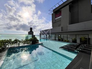 APARTAMENTO COM 03 SUÍTES E VISTA MAR À VENDA NO PEREQUÊ