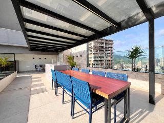 APARTAMENTO COM 03 SUÍTES E VISTA MAR À VENDA NO PEREQUÊ