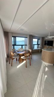 APARTAMENTO COM 03 SUÍTES E VISTA MAR À VENDA NO PEREQUÊ