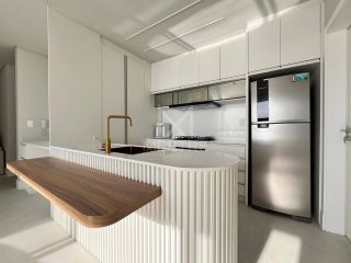 APARTAMENTO COM 03 SUÍTES E VISTA MAR À VENDA NO PEREQUÊ