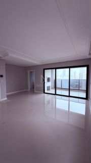 APARTAMENTO 02 SUÍTES PRONTO EM UM HOME CLUB À VENDA EM ITAPEMA
