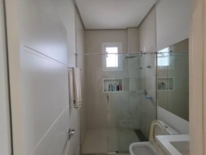 APARTAMENTO 05 SUÍTES FRENTE MAR MOBILIADO À VENDA EM ITAPEMA
