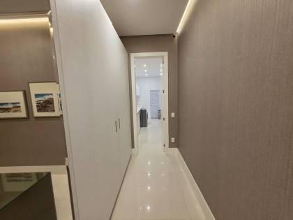 APARTAMENTO 05 SUÍTES FRENTE MAR MOBILIADO À VENDA EM ITAPEMA