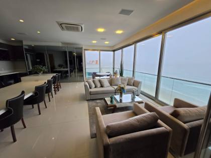 APARTAMENTO 05 SUÍTES FRENTE MAR MOBILIADO À VENDA EM ITAPEMA