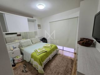 APARTAMENTO AMPLO QUADRA MAR MOBILIADO À VENDA NA MEIA PRAIA