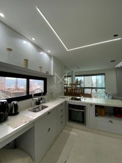 APARTAMENTO 03 SUÍTES PRÓXIMO DA PRAIA À VENDA NO PEREQUÊ