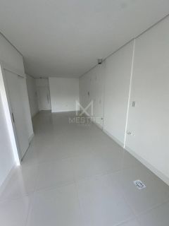 APARTAMENTO 02 SUÍTES MUITO BEM LOCALIZADO À VENDA NO PEREQUÊ