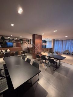 APARTAMENTO 3 SUÍTES MOBILIADO PARA LOCAÇÃO ANUAL EM MEIA PRAIA