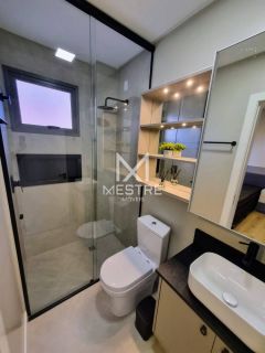 APARTAMENTO PARA LOCAÇÃO ANUAL COM 03 SUÍTES E VISTA MAR NA MEIA PRAIA