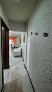 APARTAMENTO MOBILIADO COM 02 DORM. À VENDA NA MEIA PRAIA