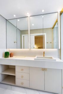 APARTAMENTO 3 SUÍTES FINAMENTE MOBILIADO COM VISTA MAR À VENDA EM ITAPEMA