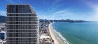 APARTAMENTO 03 SUÍTES ANDAR ALTO FRENTE MAR À VENDA NA MEIA PRAIA