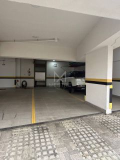 APARTAMENTO MOBILIADO E DECORADO PRÓXIMO DA PRAIA À VENDA EM PORTO BELO