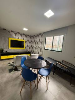 APARTAMENTO MOBILIADO E DECORADO PRÓXIMO DA PRAIA À VENDA EM PORTO BELO