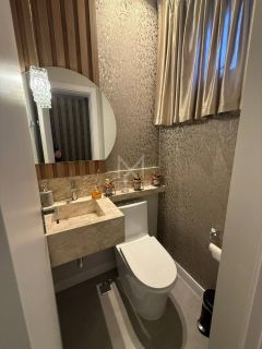 APARTAMENTO MOBILIADO E DECORADO PRÓXIMO DA PRAIA À VENDA EM PORTO BELO