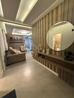 APARTAMENTO MOBILIADO E DECORADO PRÓXIMO DA PRAIA À VENDA EM PORTO BELO
