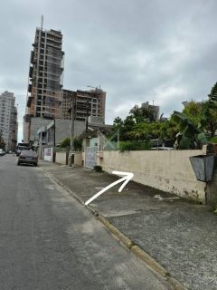 CASA À VENDA EM ITAPEMA