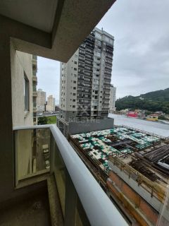 APARTAMENTO NOVO COM 02 DORMITÓRIOS À VENDA EM ITAPEMA