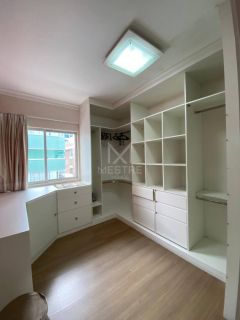 APARTAMENTO DUPLEX MOBILIADO À VENDA NO CENTRO DE ITAPEMA