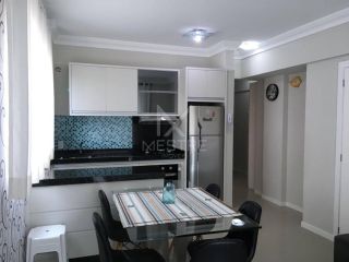 APARTAMENTO MOBILIADO À VENDA COM 02 DORM. NA MEIA PRAIA