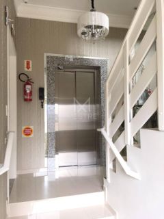 APARTAMENTO MOBILIADO À VENDA COM 02 DORM. NA MEIA PRAIA
