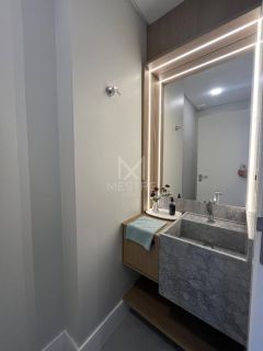 APARTAMENTO DE ALTO PADRÃO À VENDA NO CENTRO DE ITAPEMA