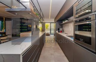 Mansão Balneario Camboriu em Condominio de Alto Padrão