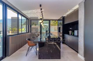 Mansão Balneario Camboriu em Condominio de Alto Padrão