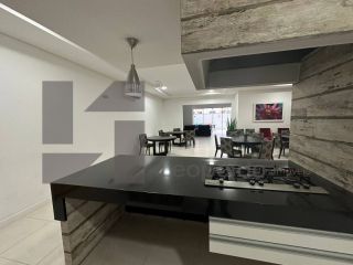 Apartamento exclusividade 1 por andar vista mar mobiliado 4 suites